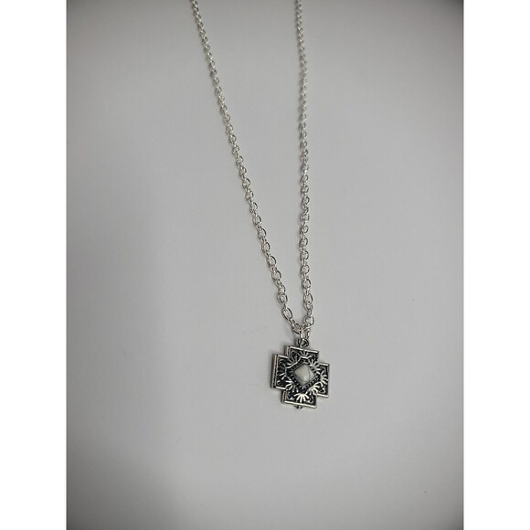 Handmade Chain Necklace Silver Tone Pendant Cross Shape White Stone Middle - Picture 9 of 11